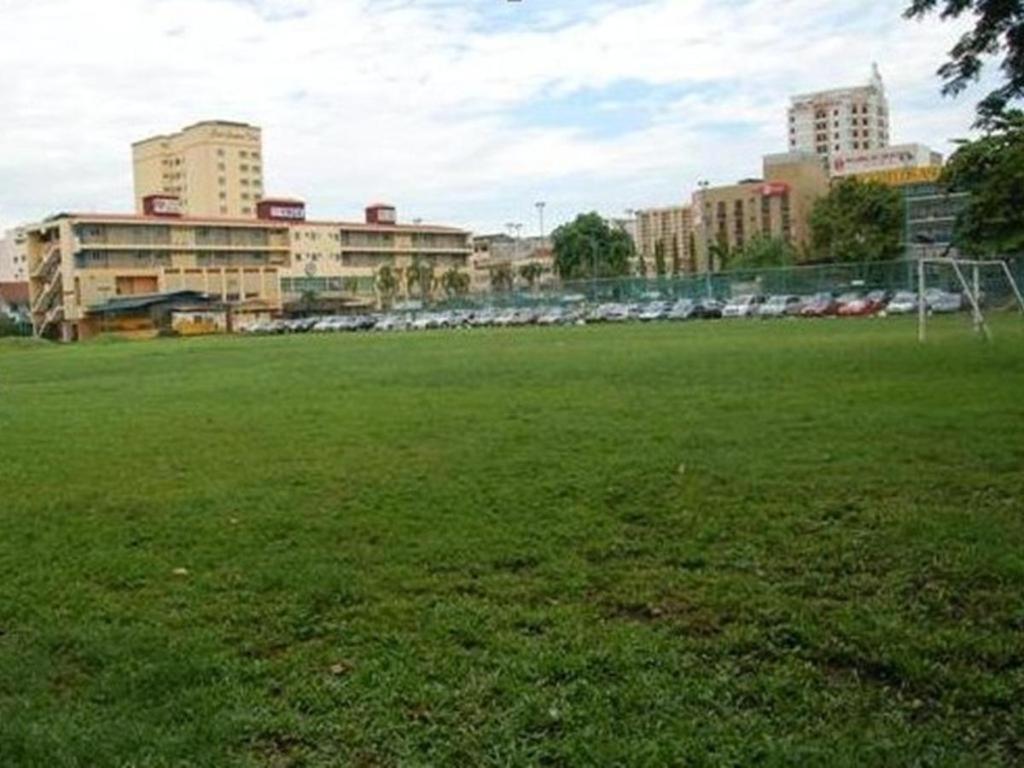 วายเอ็มซีเอ กัวลาลัมเปอร์ Hotel ภายนอก รูปภาพ
